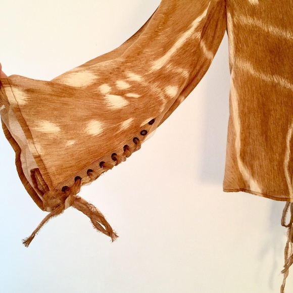 VERY RARE VINTAGE NWT LEGENDARY YVES ST LAURENT SILK RIVE GOUCHE SAFARI BLOUSE - Picture 4 of 15